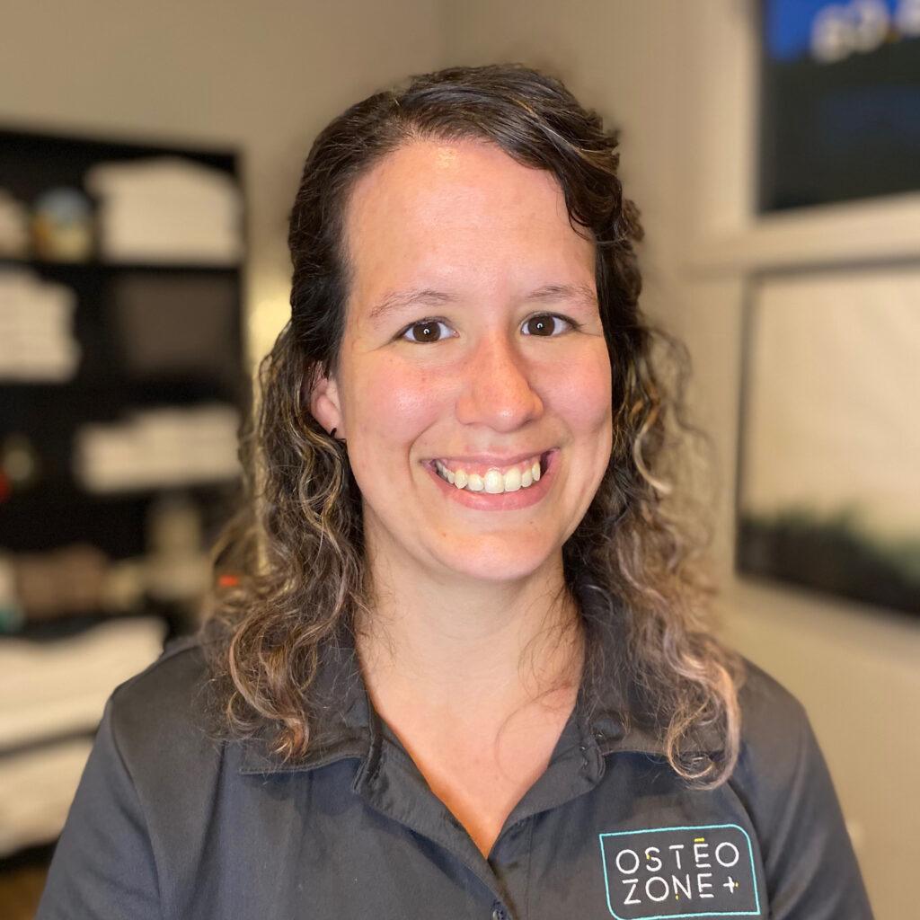 Stéphanie Boucher Massothérapeute Ostéozone+
